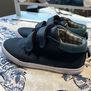 Boys CAT & JACK NWT Sneaker